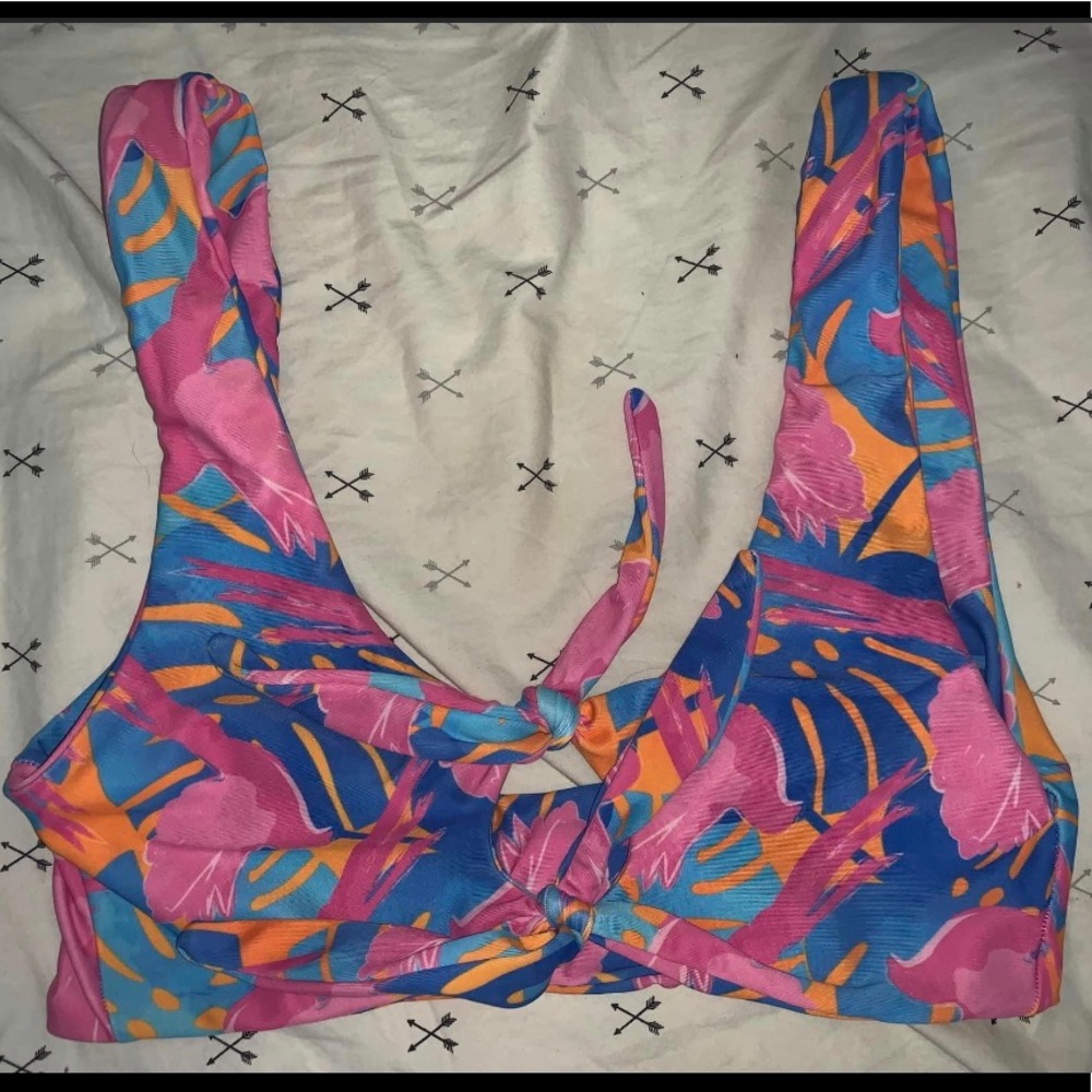 Paradise top